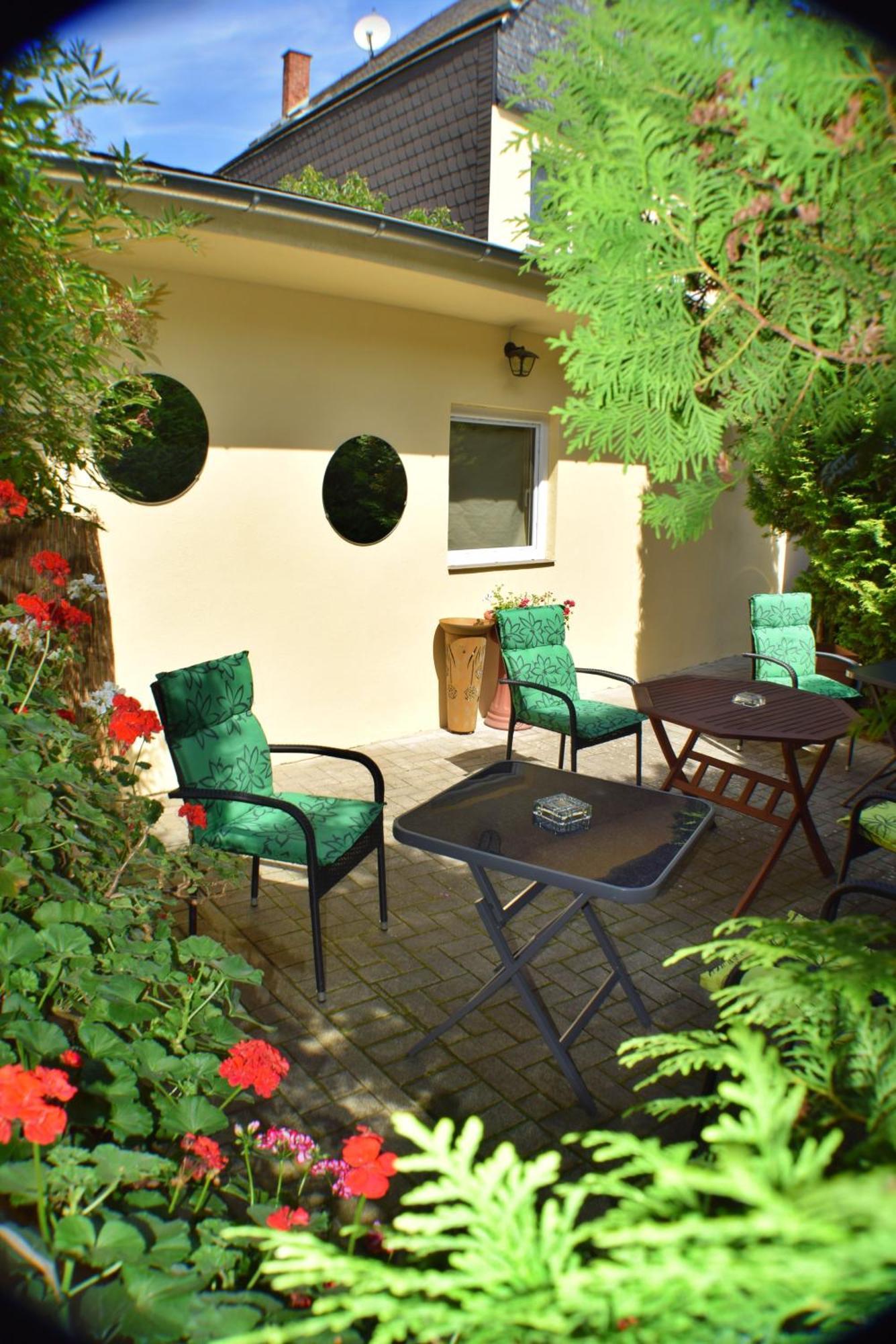 Ferienwohnung Afrika Bernkastel-Kues Exterior photo